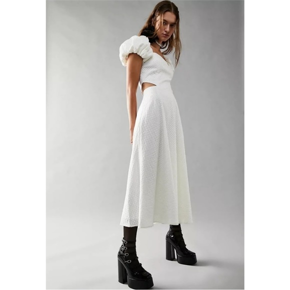 Free People Dresses & Skirts - Free People Elliatt Marlberry Dress